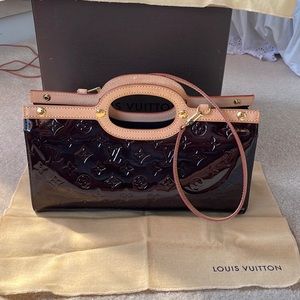 Louis Vuitton Purse